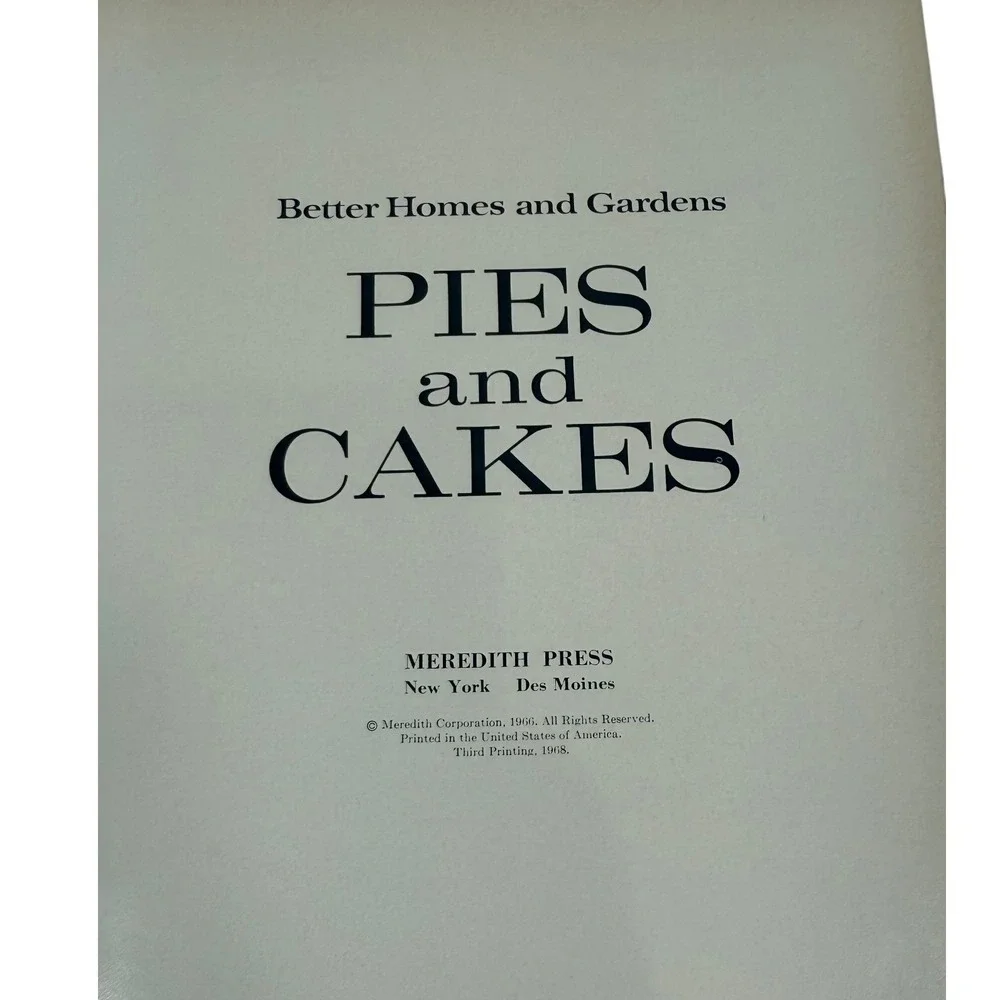 Vintage Set Better Homes & Gardens Pies & Cakes/Cookies & Candies Cookbooks 1968